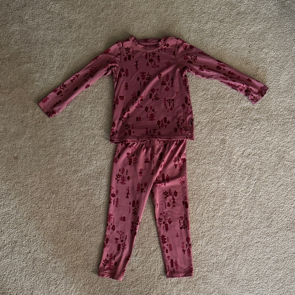 REI Toddler Base Layer Set in Mauve and Burgundy